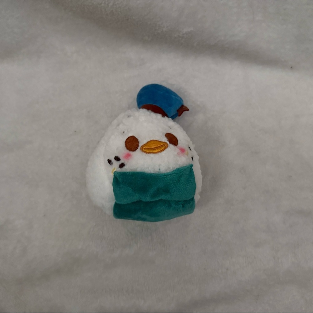 Scented Donald Munchling